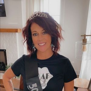 Meet your Posher, Angie